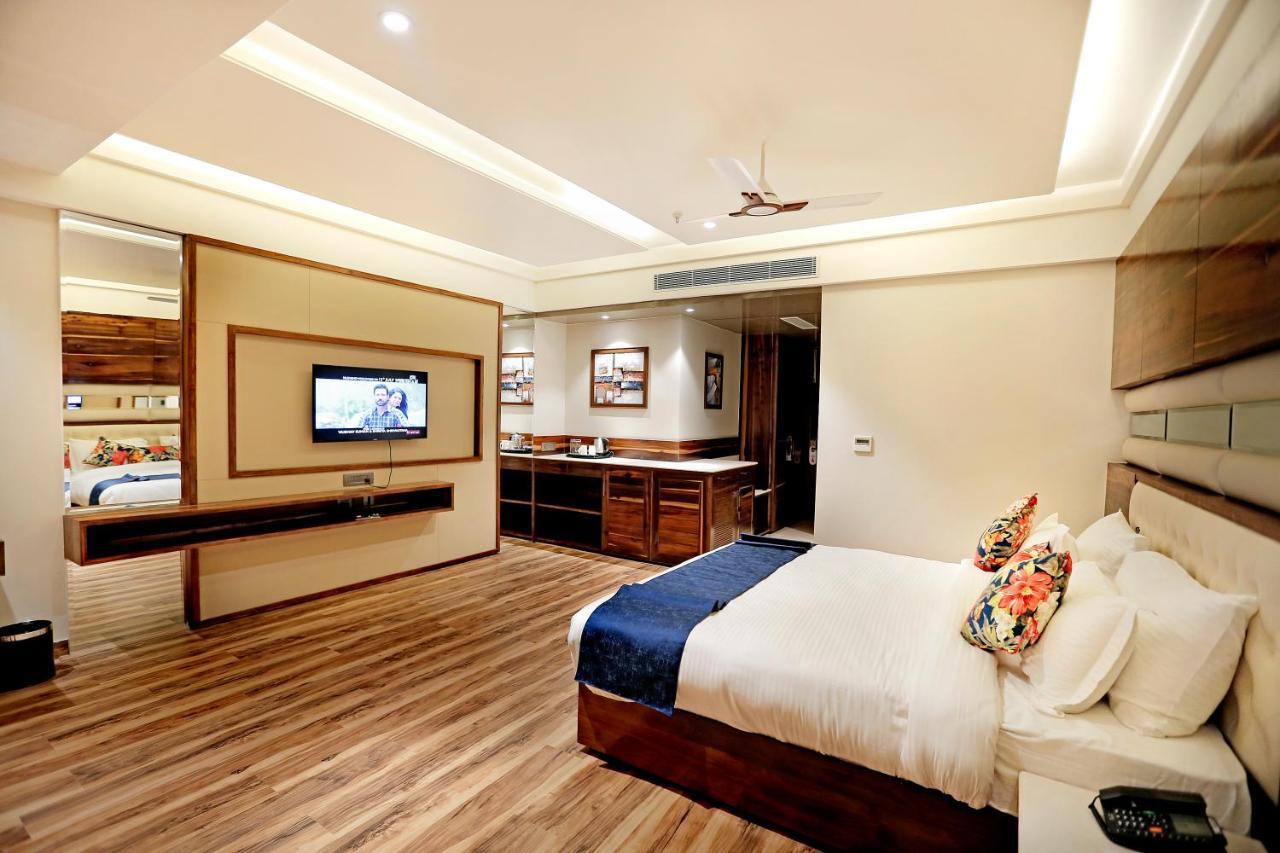Hotel Vintage Panchkula Buitenkant foto