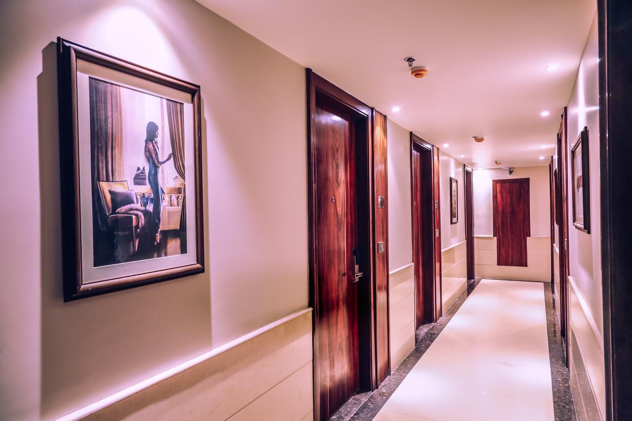Hotel Vintage Panchkula Buitenkant foto